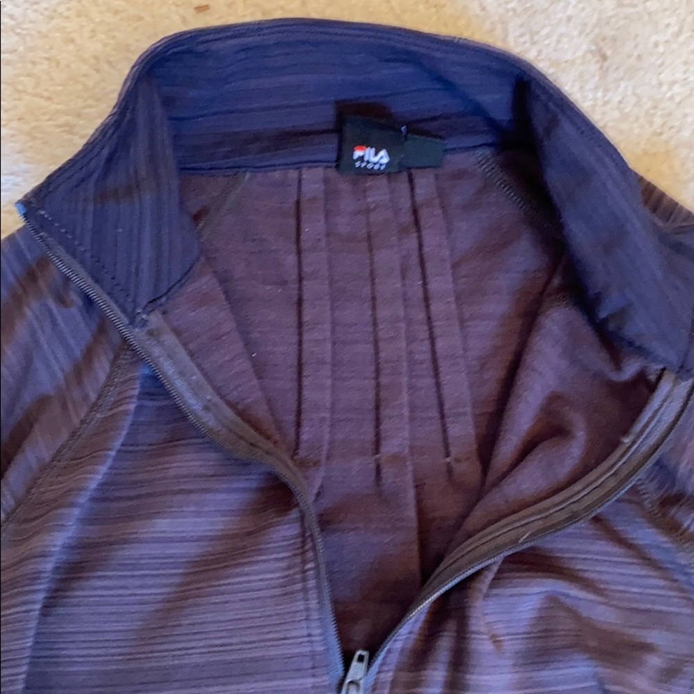 🥭 (4 for $15) FILA Sport Pullover with Thumb Loops - Picture 8 of 10